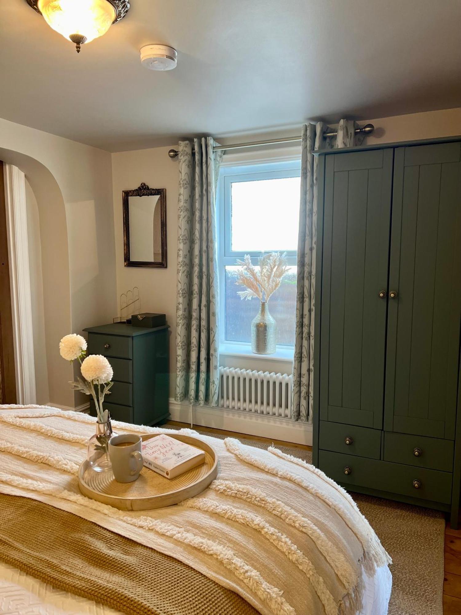 The Prestbury Annexe Apartment Cheltenham Bagian luar foto